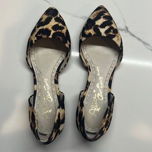 🐅Alice + Olivia Hilary Leopard Print d'Orsay Flat